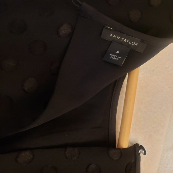 ANN TAYLOR DRESS - Picture 3 of 5